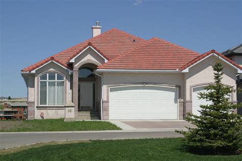 red roof tiles exterior colors